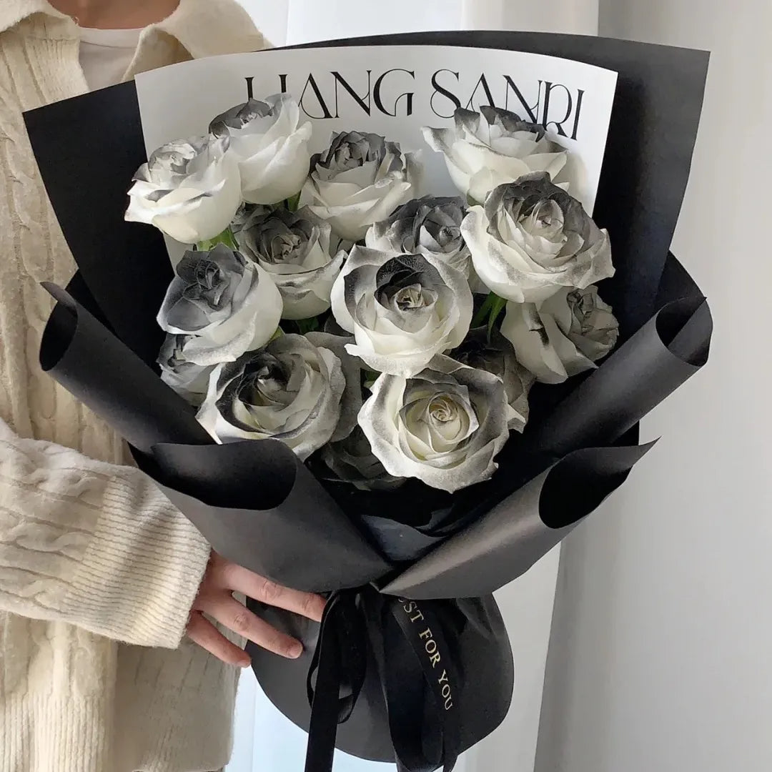 11枝黑騎士玫瑰鮮花束|Night Knight Rose Fresh Bouquet 01