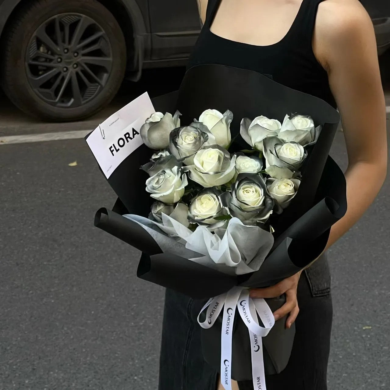 11枝黑騎士玫瑰鮮花束|Night Knight Rose Fresh Bouquet 02