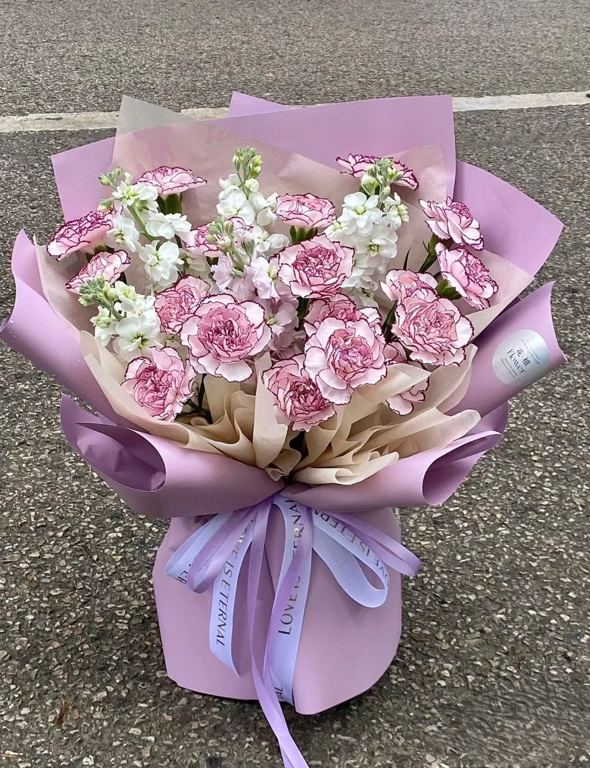 19枝紫精靈康乃馨鮮花束