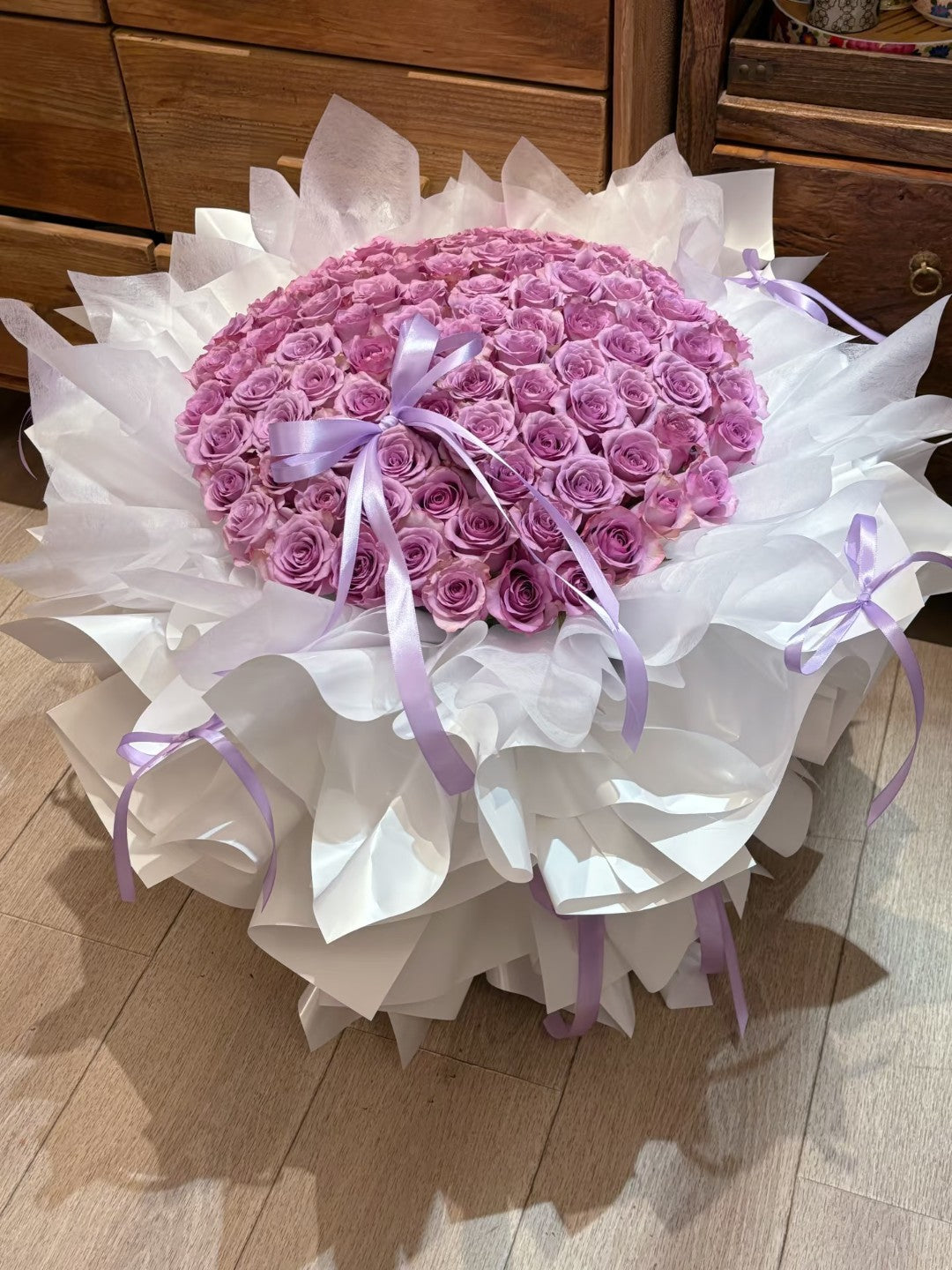 99枝紫玫瑰鮮花束|Purple Rose Fresh Bouquet