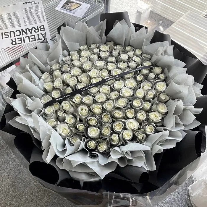 99枝黑騎士玫瑰鮮花束|Black Knight Rose Fresh Bouquet