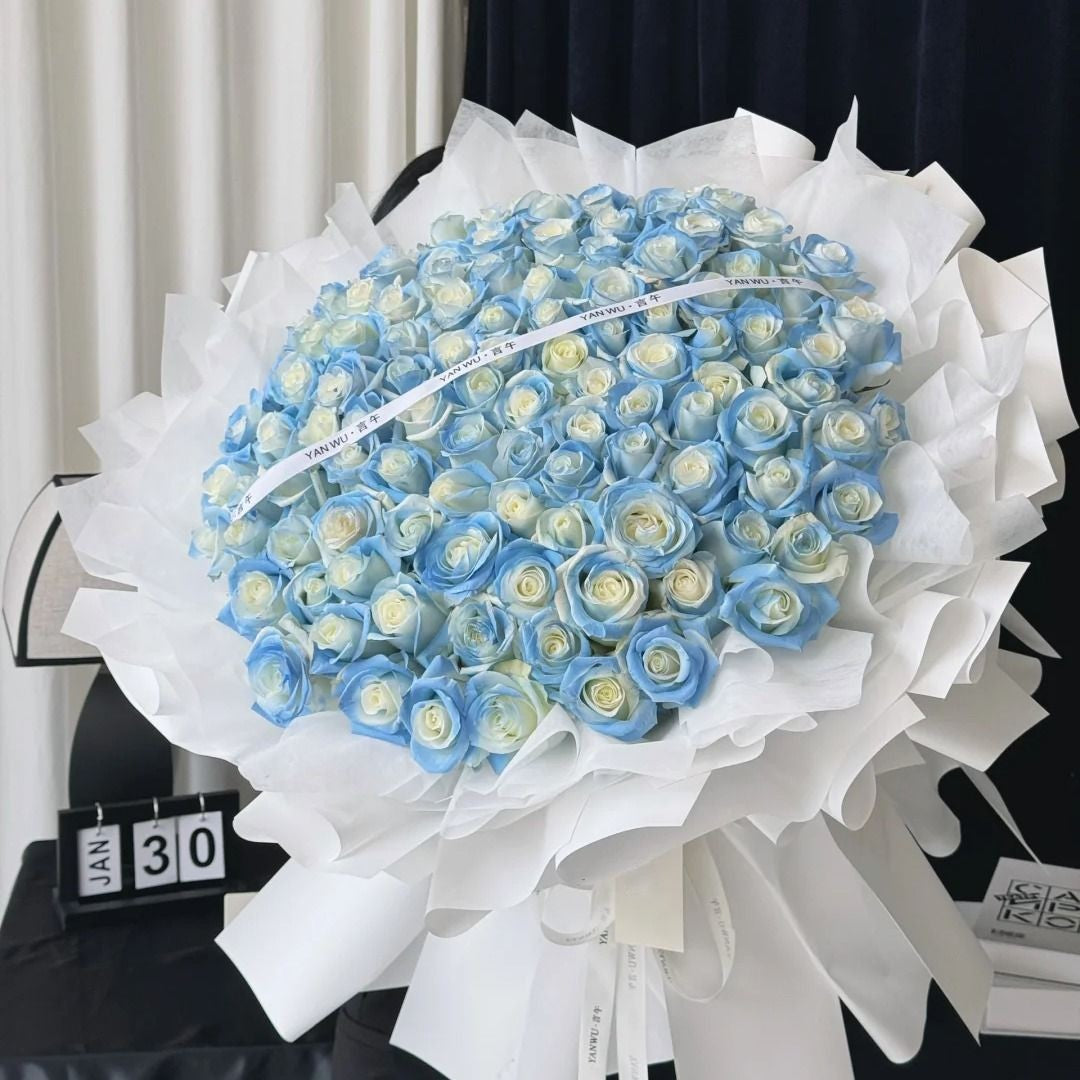 33/52/99 枝碎冰藍鮮花束|Blue Rose Fresh Bouquet