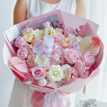 【韶光與你】粉雪山繡球白玫瑰混搭鮮花束