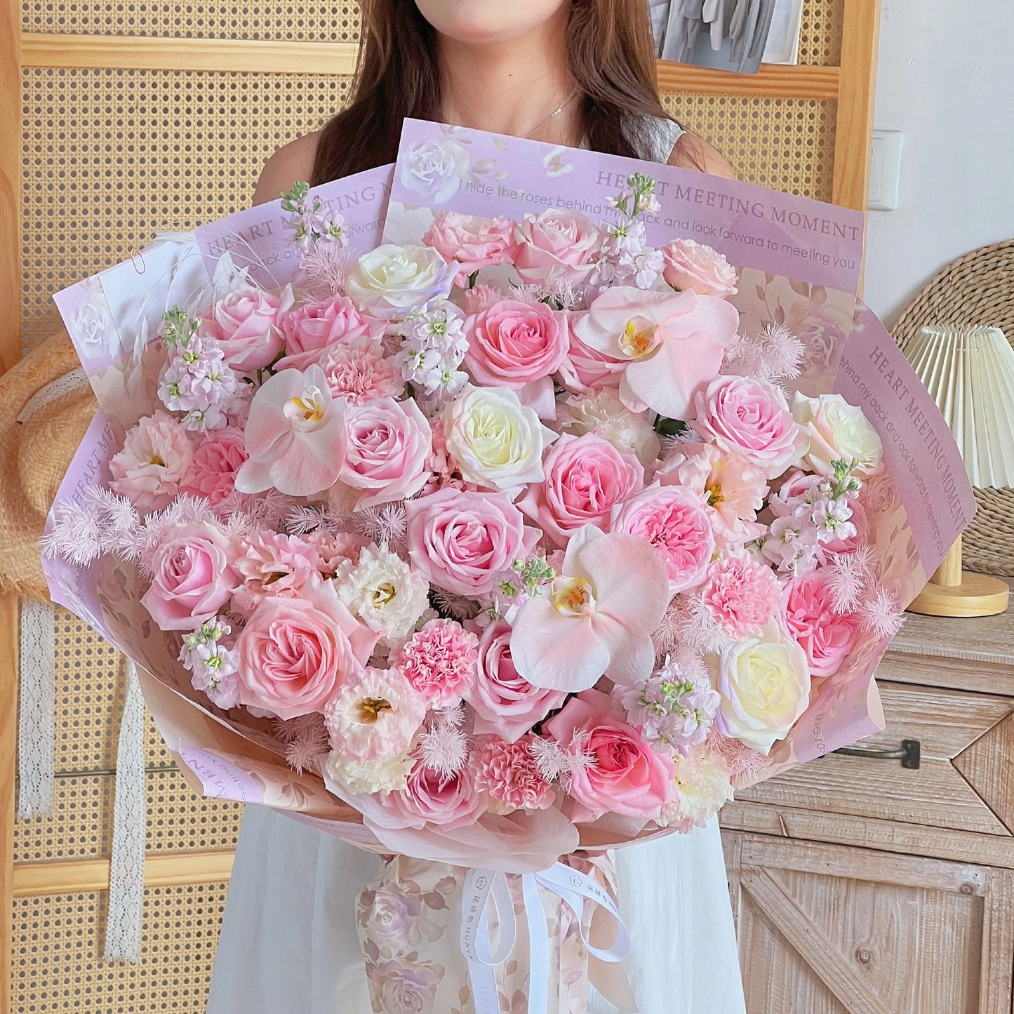 【心動序章】粉白荔枝粉雪山混搭鮮花束