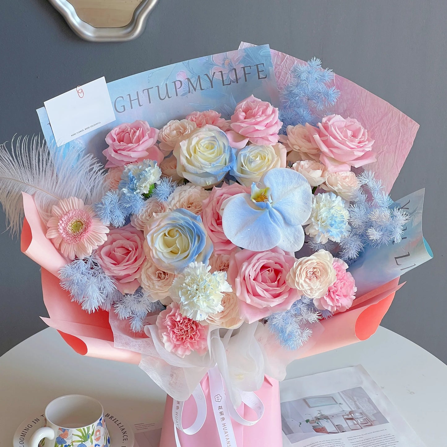 【密語甜汐】粉雪山碎冰藍桔梗混搭鮮花束