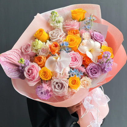 【漫花追蝶】粉玫瑰鬱金香混搭鮮花束