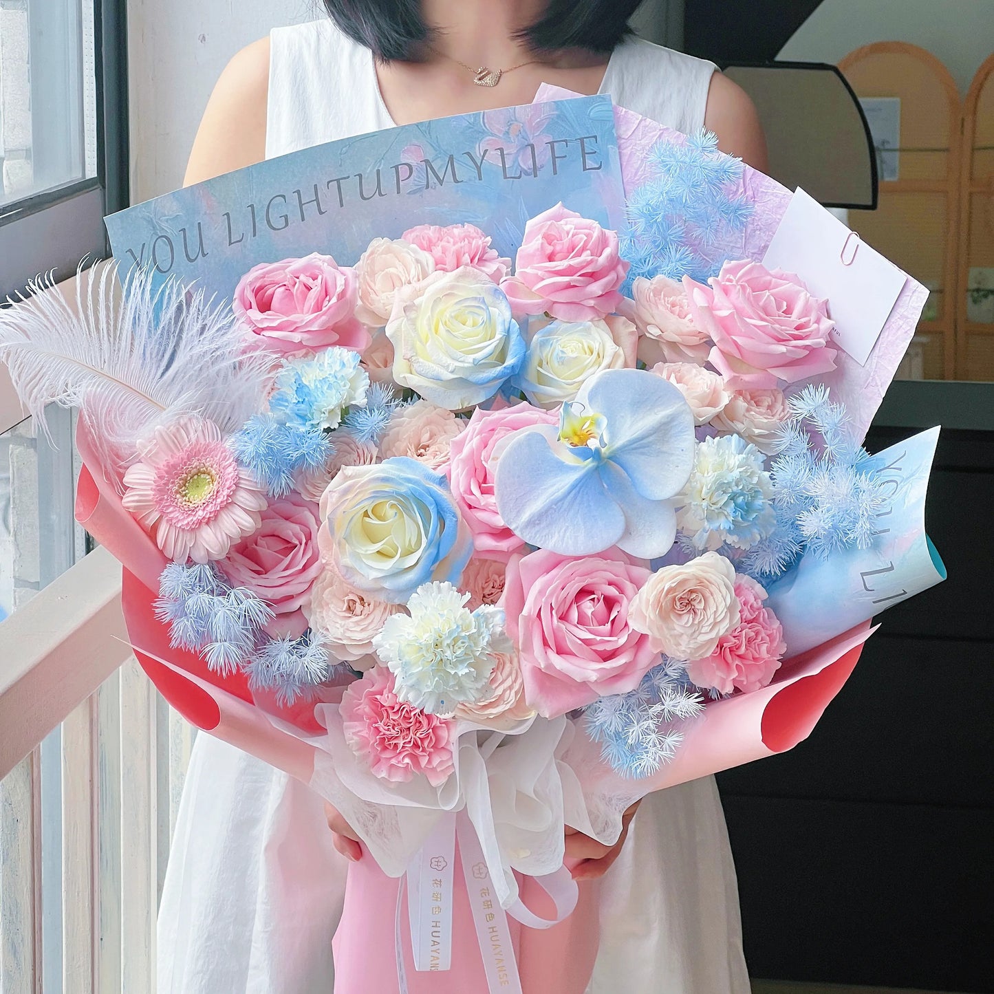 【密語甜汐】粉雪山碎冰藍桔梗混搭鮮花束