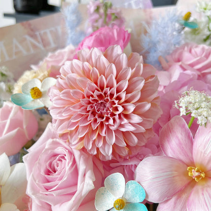 【雲端芭蕾】奶油桃子粉雪山奶油杯混搭鮮花束